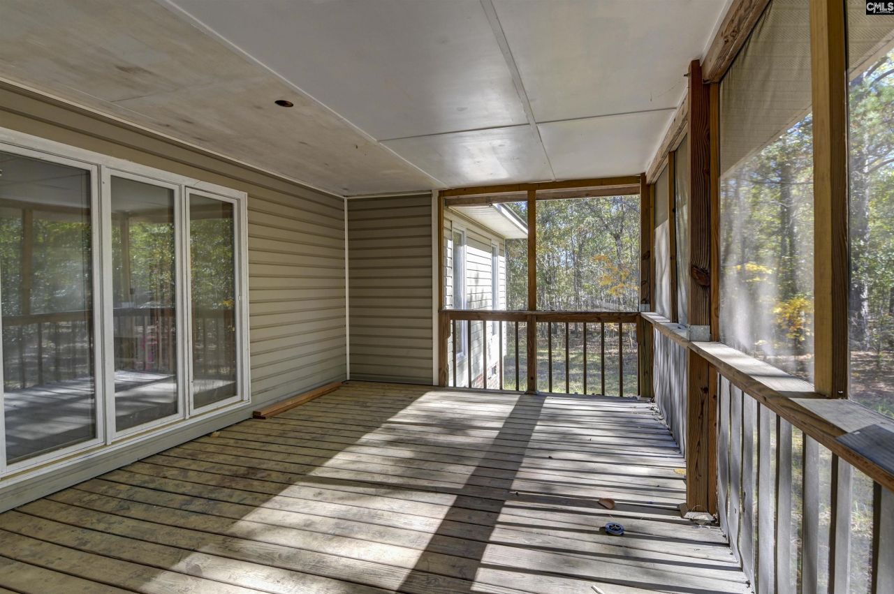 331 Langford Road Photo 31