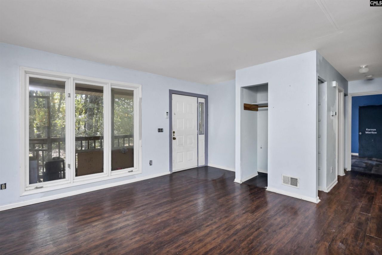 331 Langford Road Photo 4