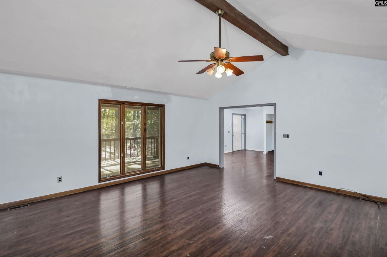 331 Langford Road Photo 9