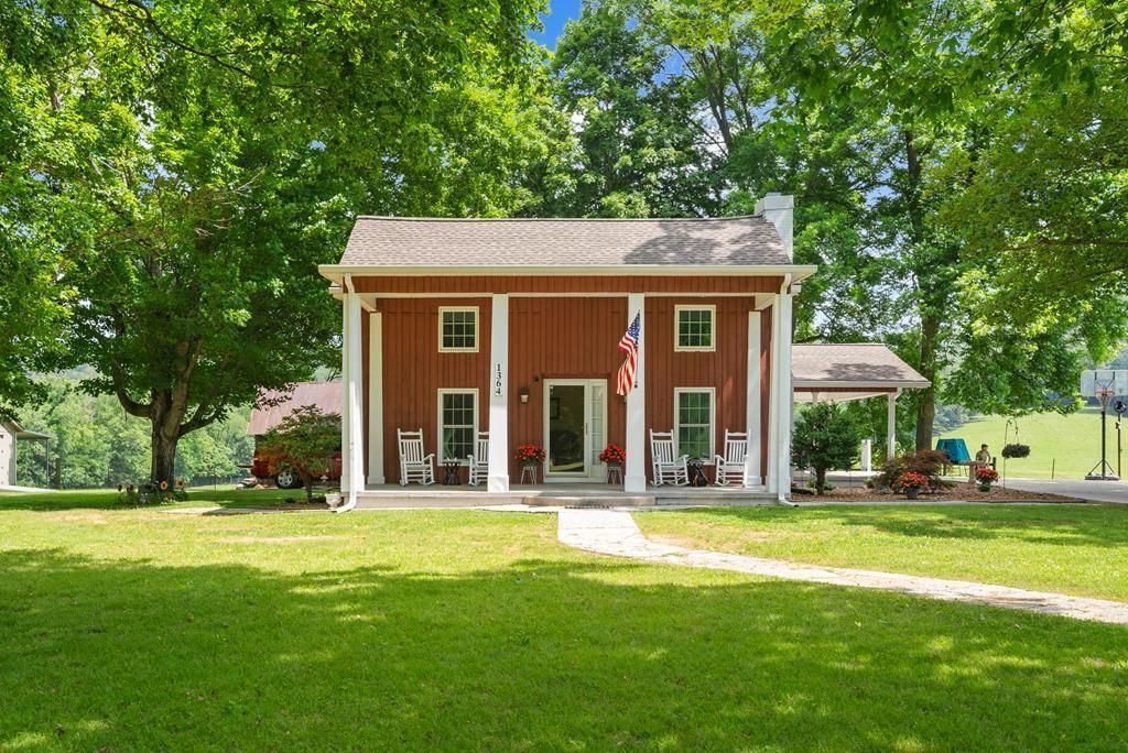 1364 Country Club Rd, Sparta, TN 38583 Main Photo