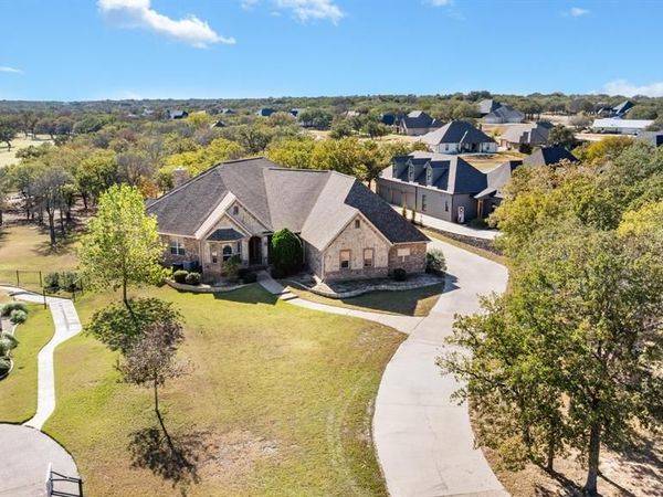 227 Sugartree Circle, Lipan, TX 76462