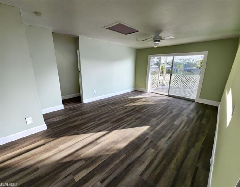 5441-5451 Oak Ridge Ave, Fort Myers Beach, FL 33931 Photo