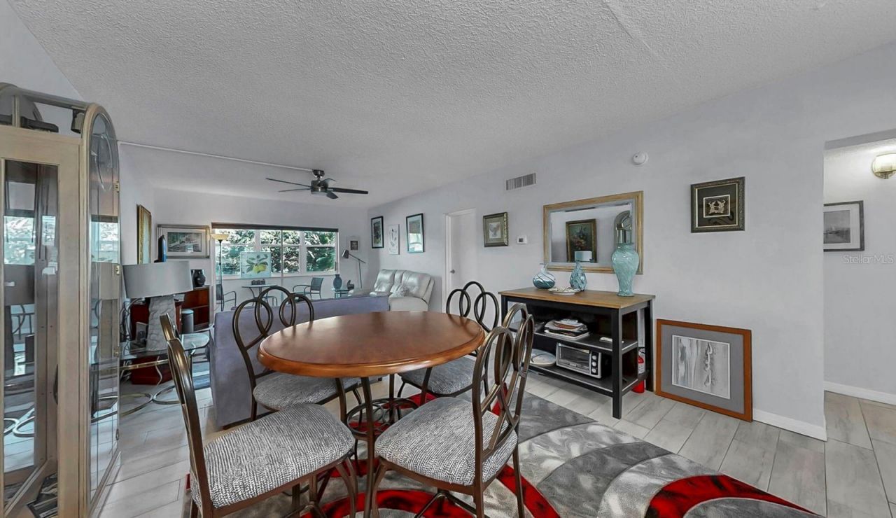 7321 Central Avenue, Unit 307, Saint Petersburg, FL 33710 Photo