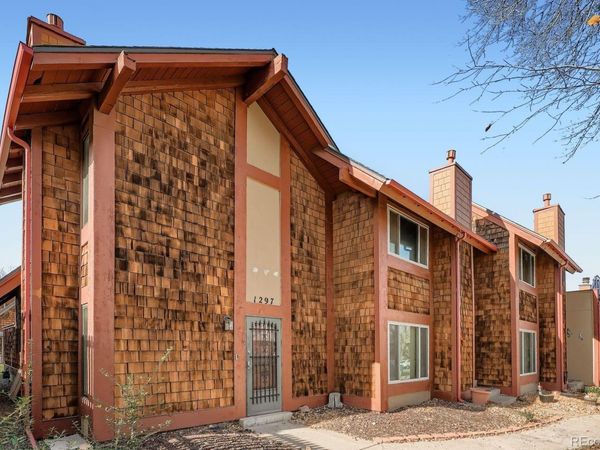 1297 S Dillon Way, Aurora, CO 80012
