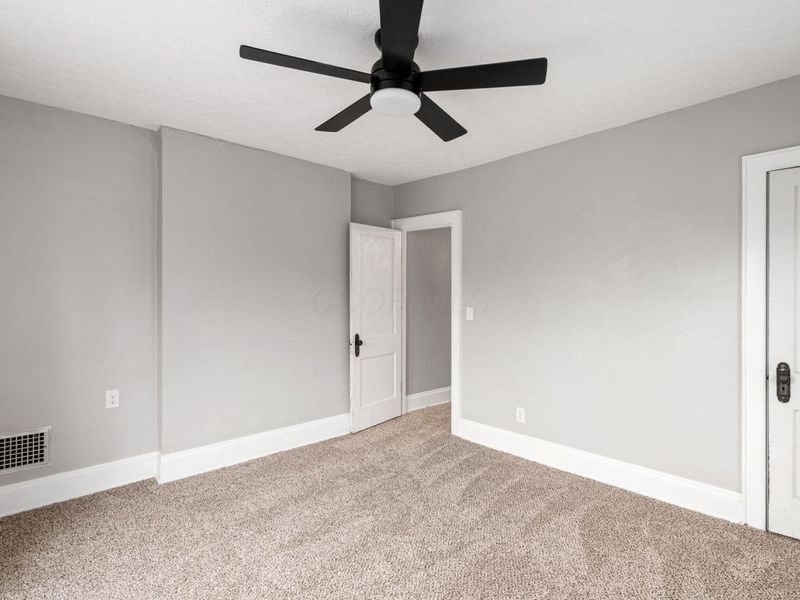 348-350 E Moler Street, Columbus, OH 43207 Photo 17