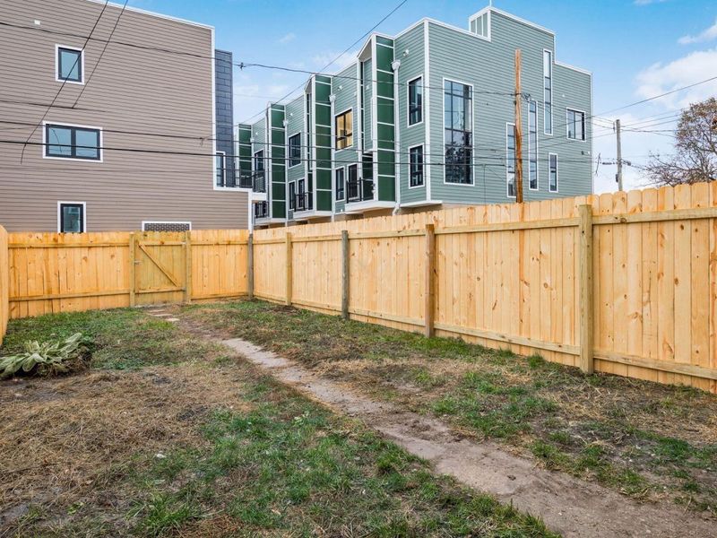 348-350 E Moler Street, Columbus, OH 43207 Photo 21