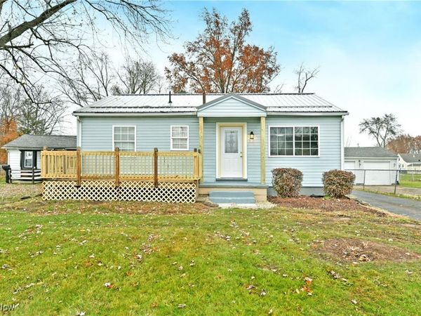 1810 Northfield Avenue NW, Warren, OH 44485