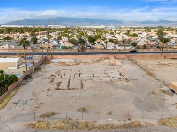 2010 Goldhill Avenue, Las Vegas, NV 89106