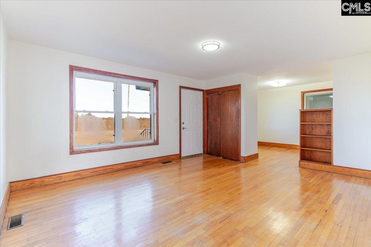 6100 Springfield Road  Photo 23