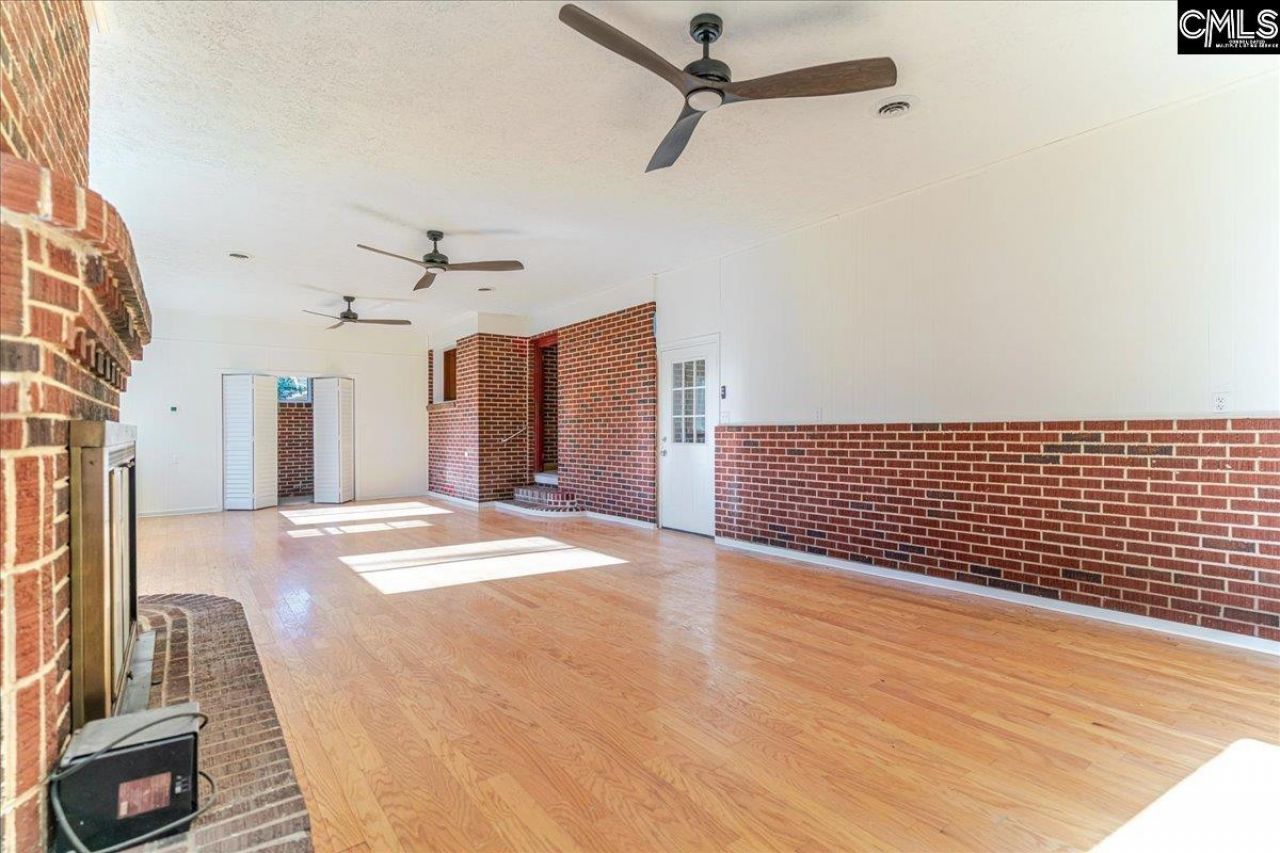 6100 Springfield Road  Photo 28