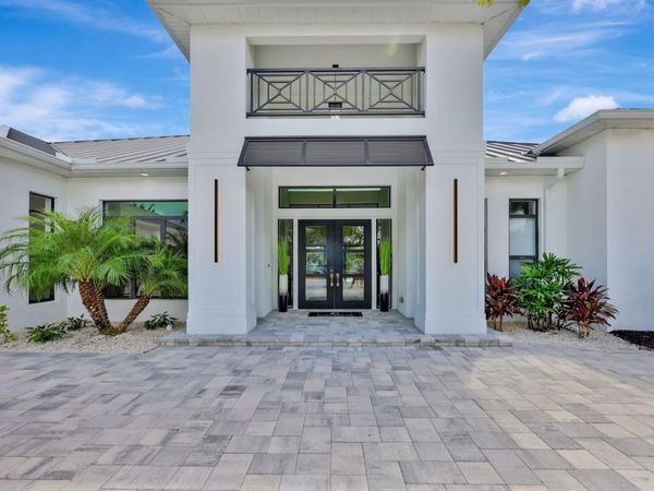 1337 CALOOSA DRIVE, FORT MYERS, FL 33901