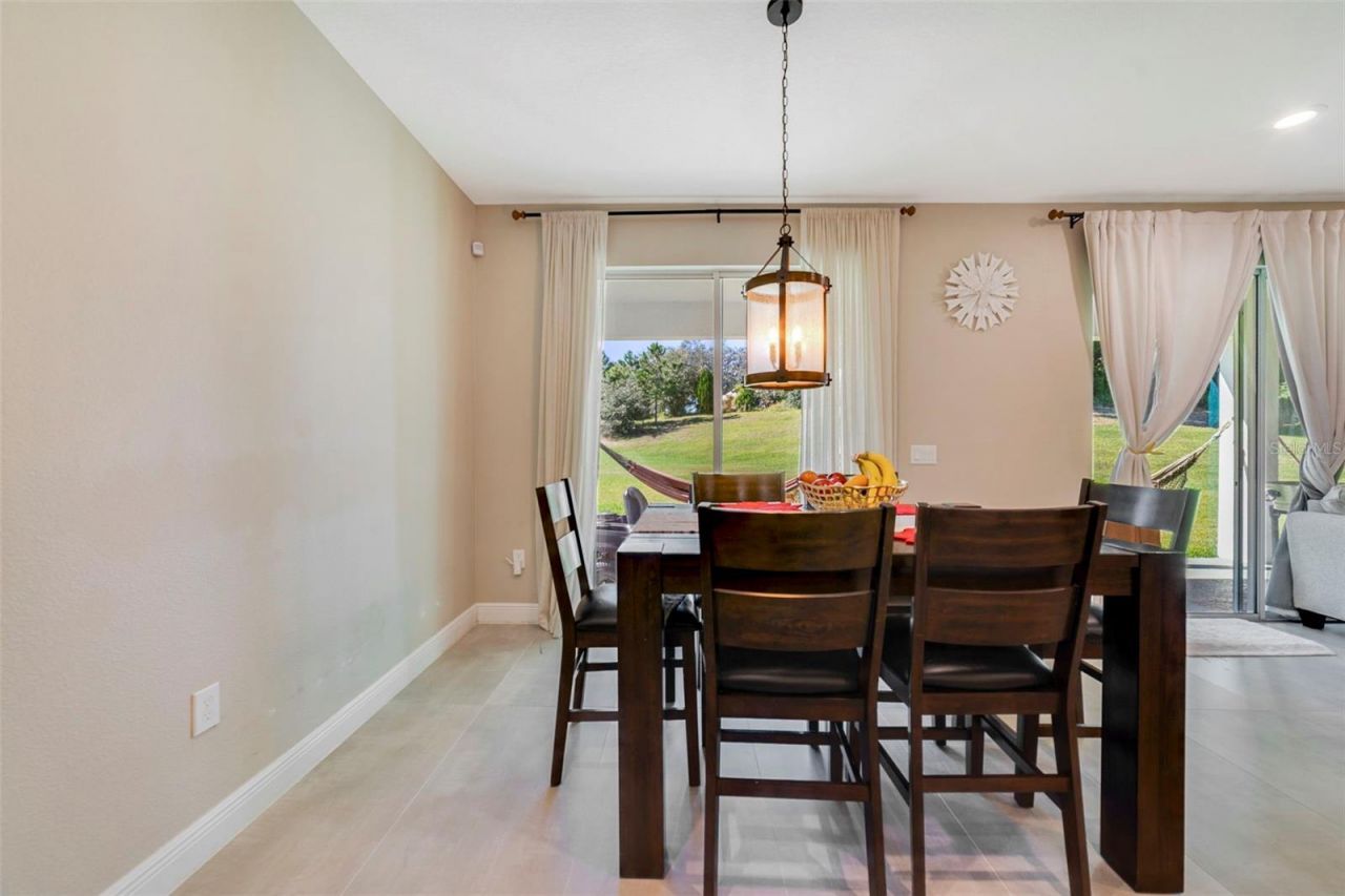 1970 Standing Rock Circle, Oakland, FL 34787 Photo