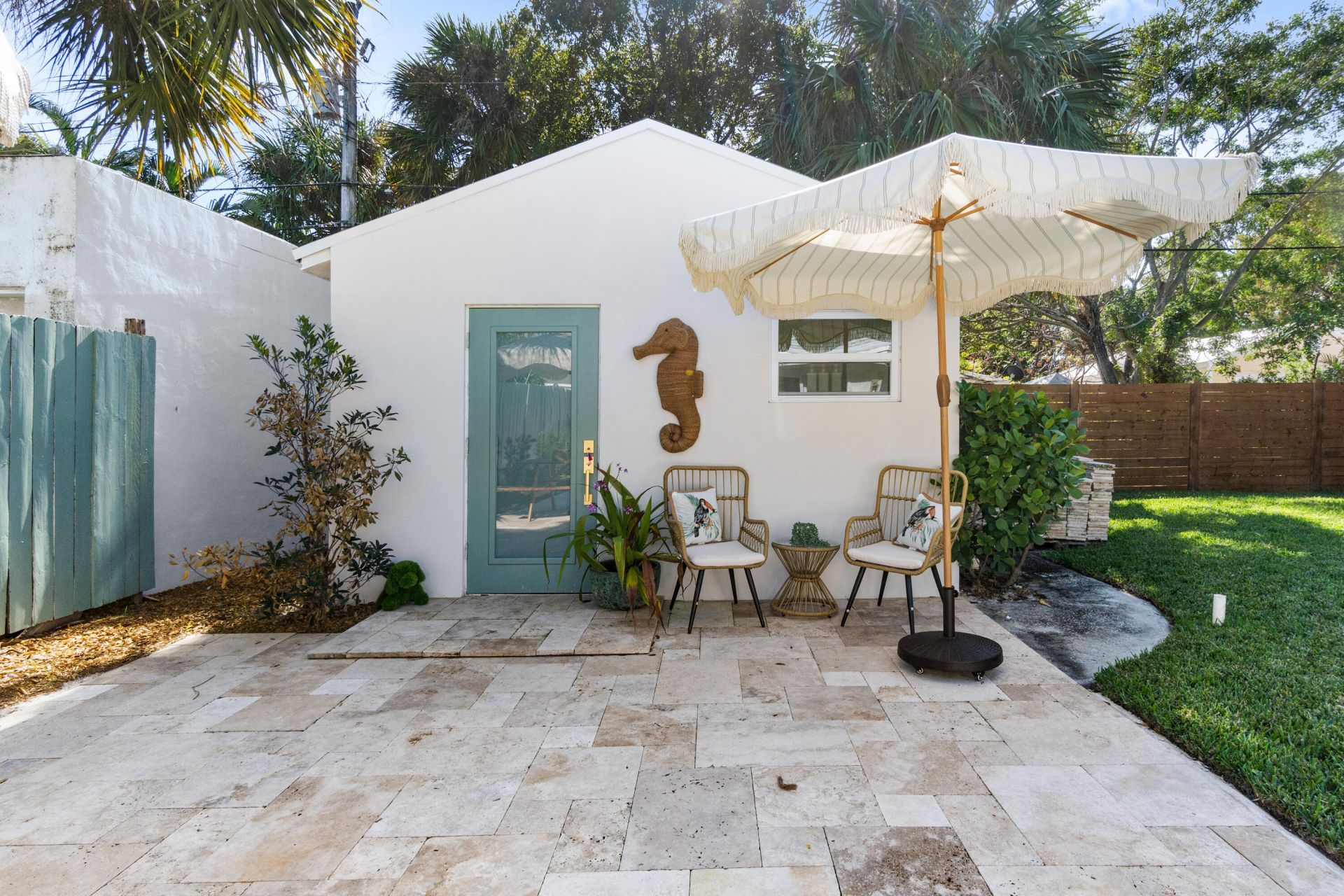 512 49th Street, West Palm Beach, FL 33407 Photo