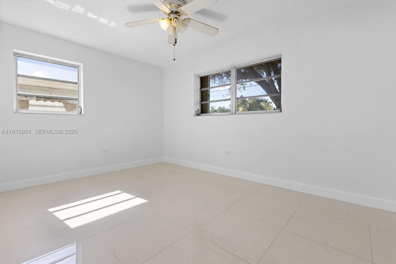 2601 Acapulco Dr, Miramar, FL 33023 Photo