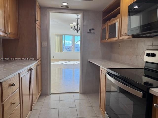 5401 Collins Ave, Unit 1512, Miami Beach, FL 33140 Photo