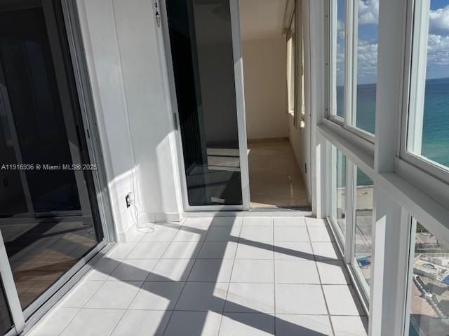 5401 Collins Ave, Unit 1512, Miami Beach, FL 33140 Photo