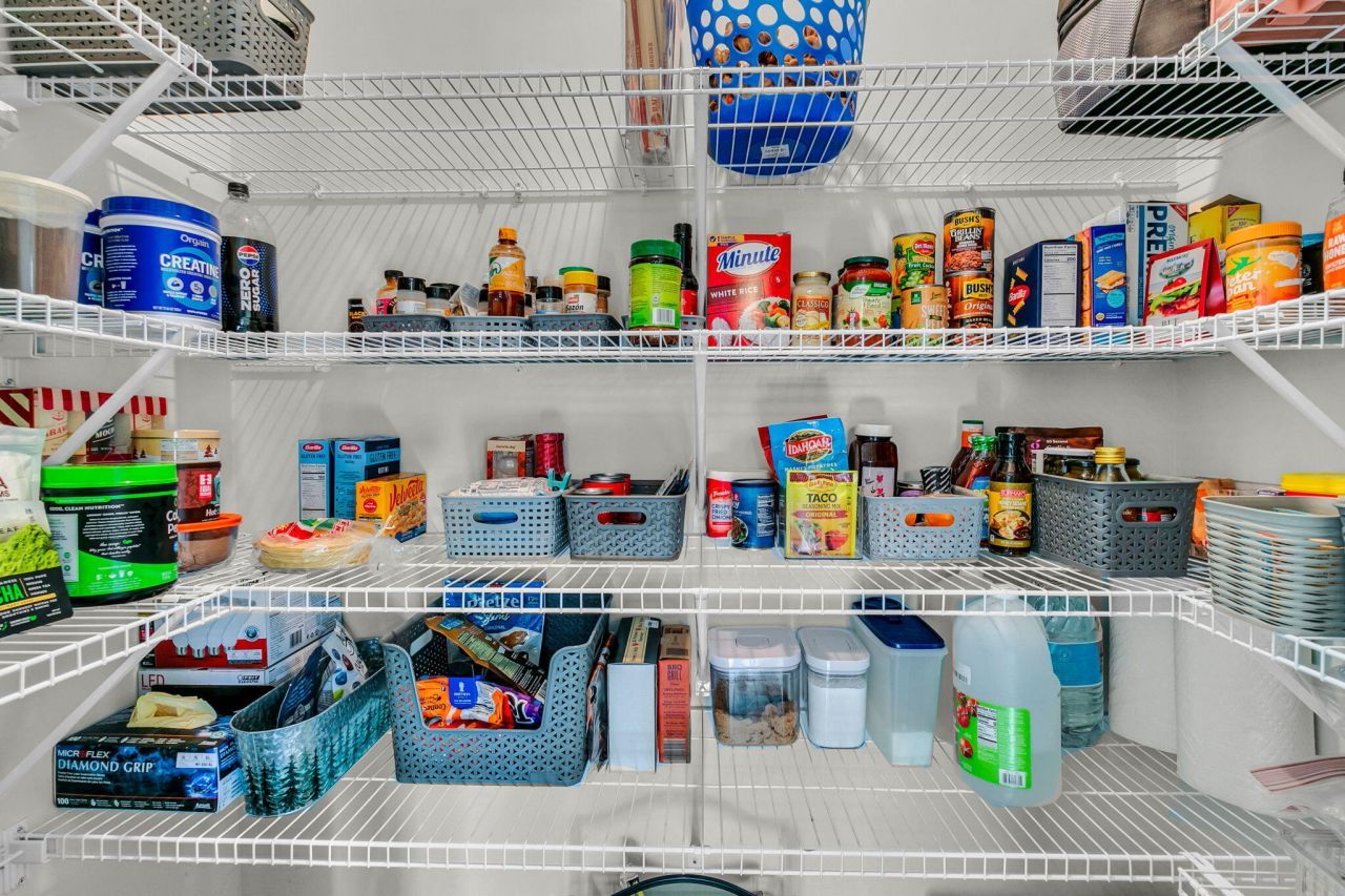 100 Clydesdale Circle Photo 17