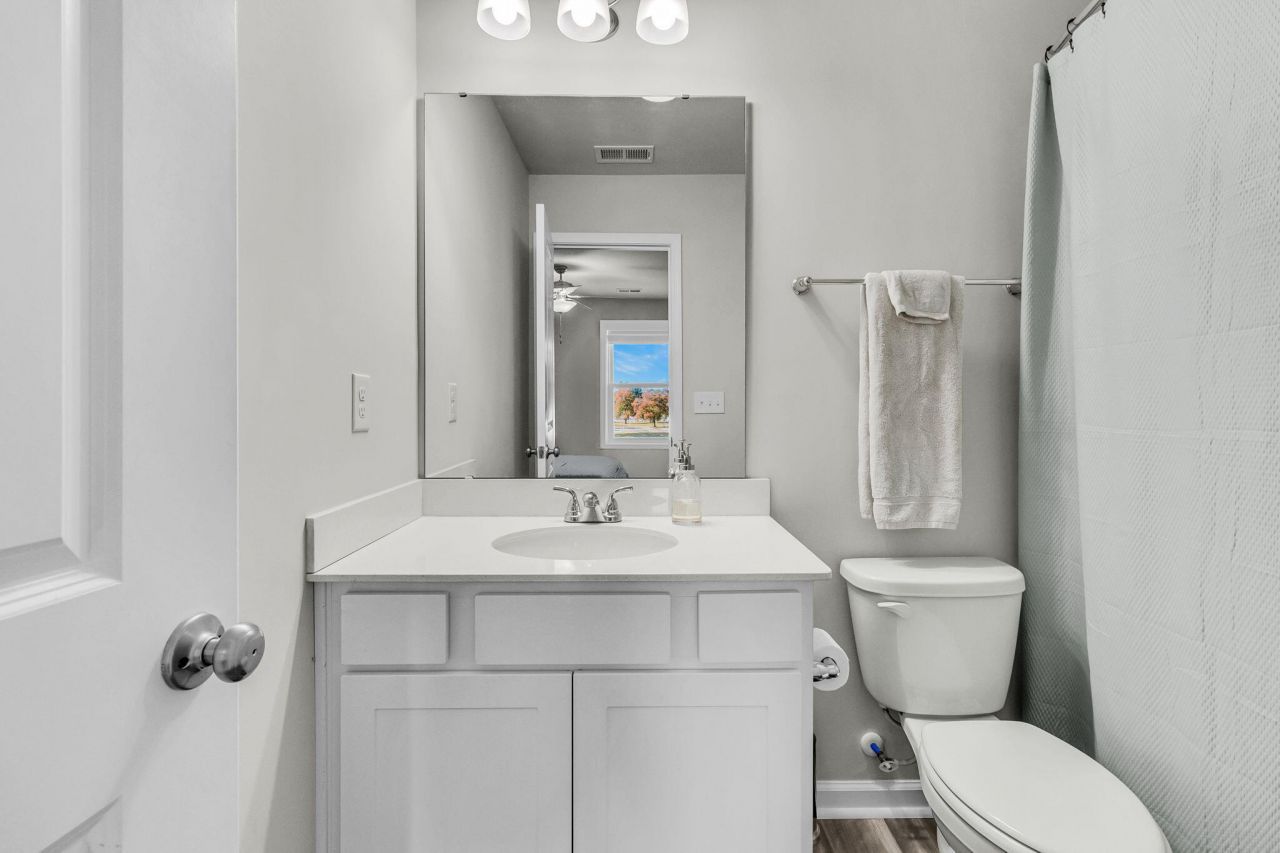 100 Clydesdale Circle Photo 22