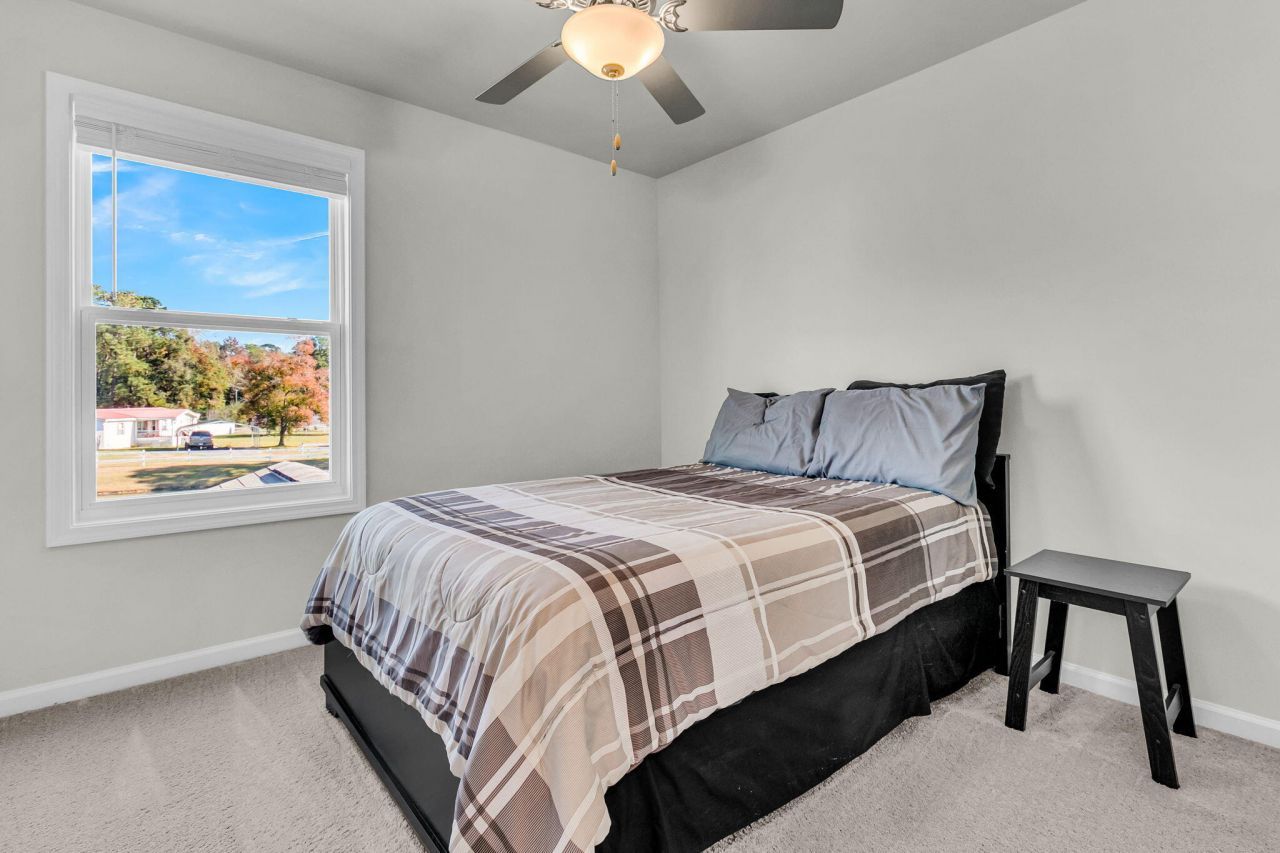 100 Clydesdale Circle Photo 23