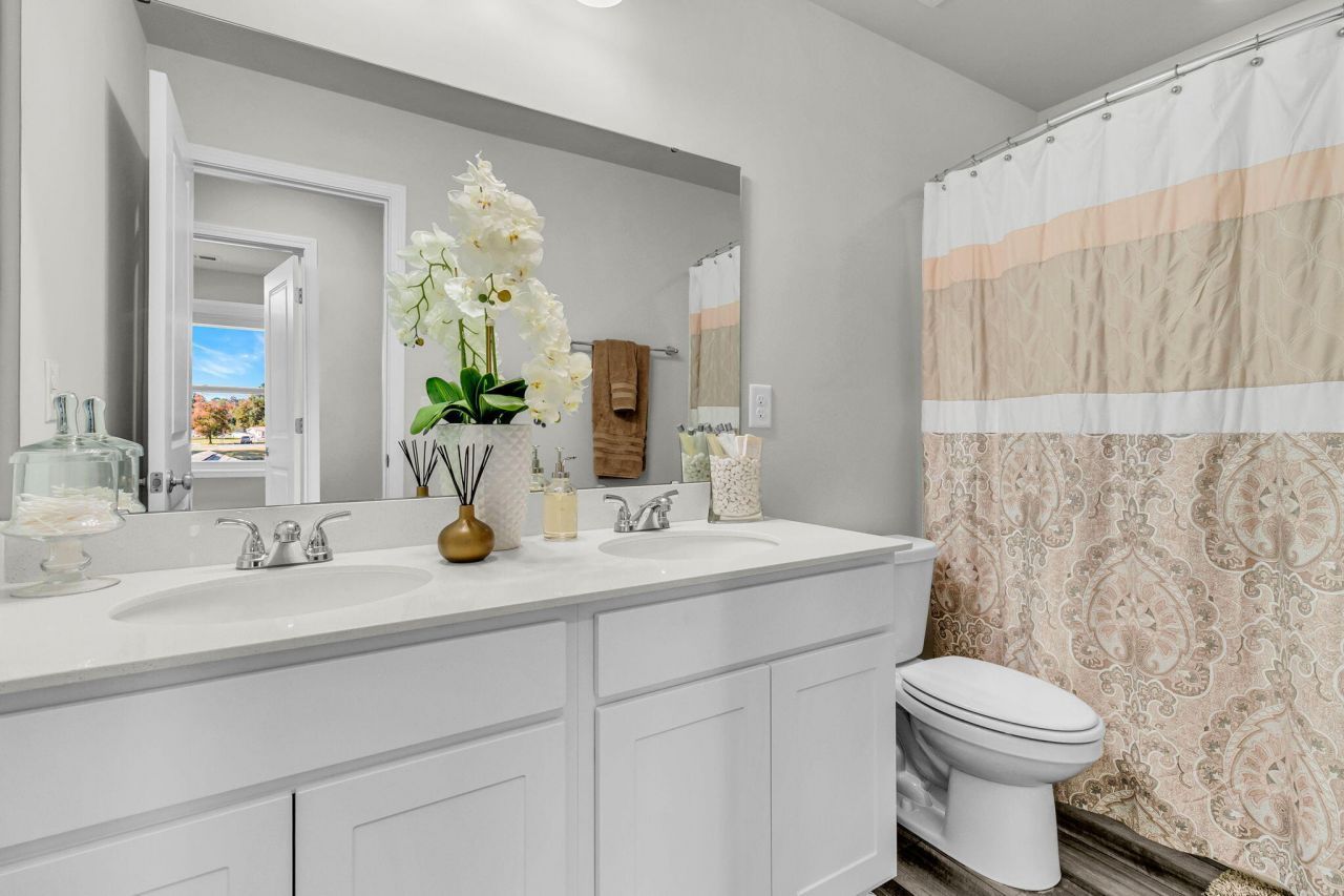 100 Clydesdale Circle Photo 25