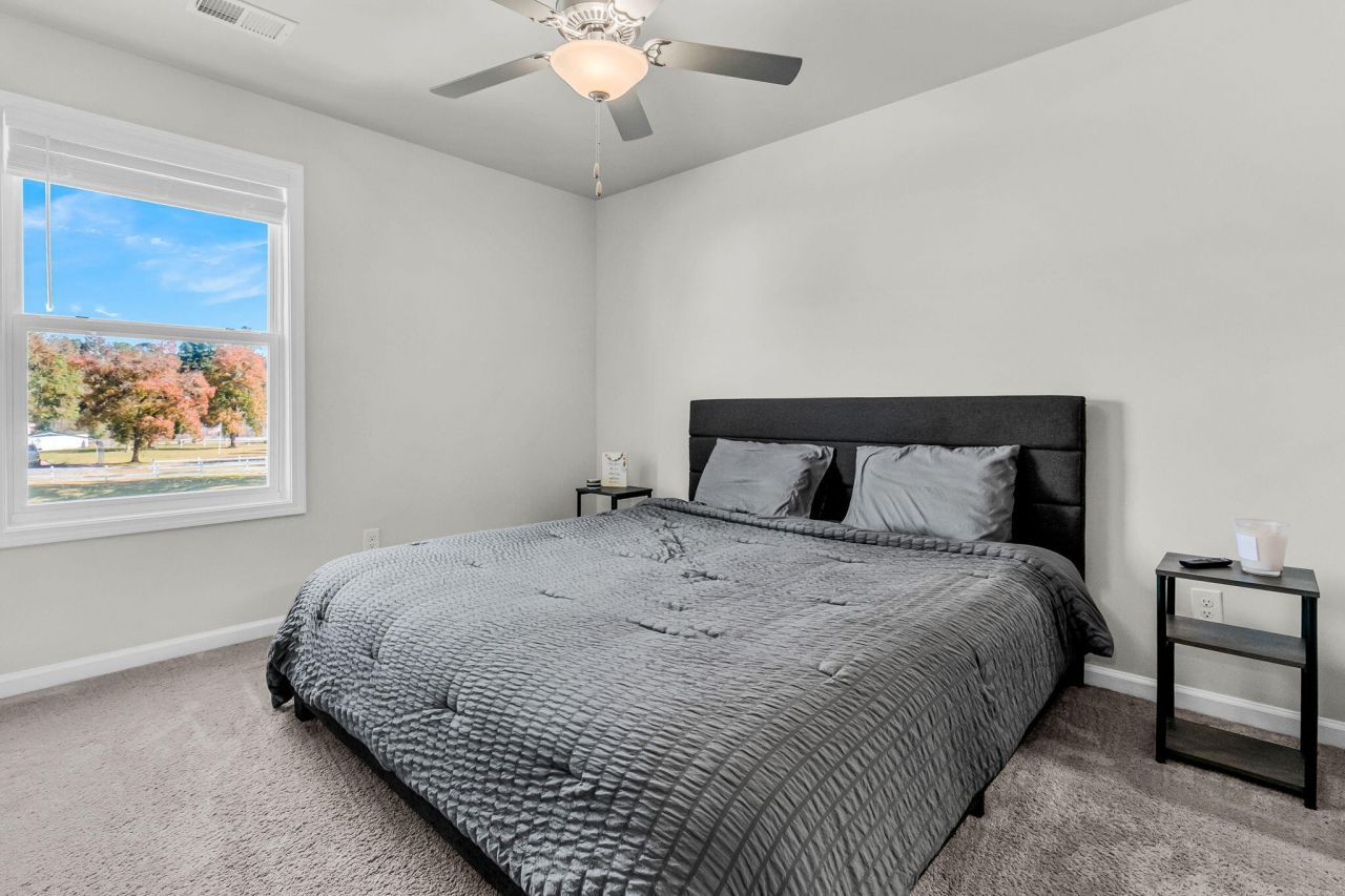 100 Clydesdale Circle Photo 35