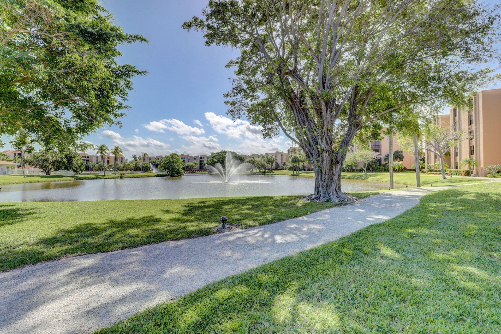 500 Egret Circle, Unit 8306, Delray Beach, FL 33444 Photo