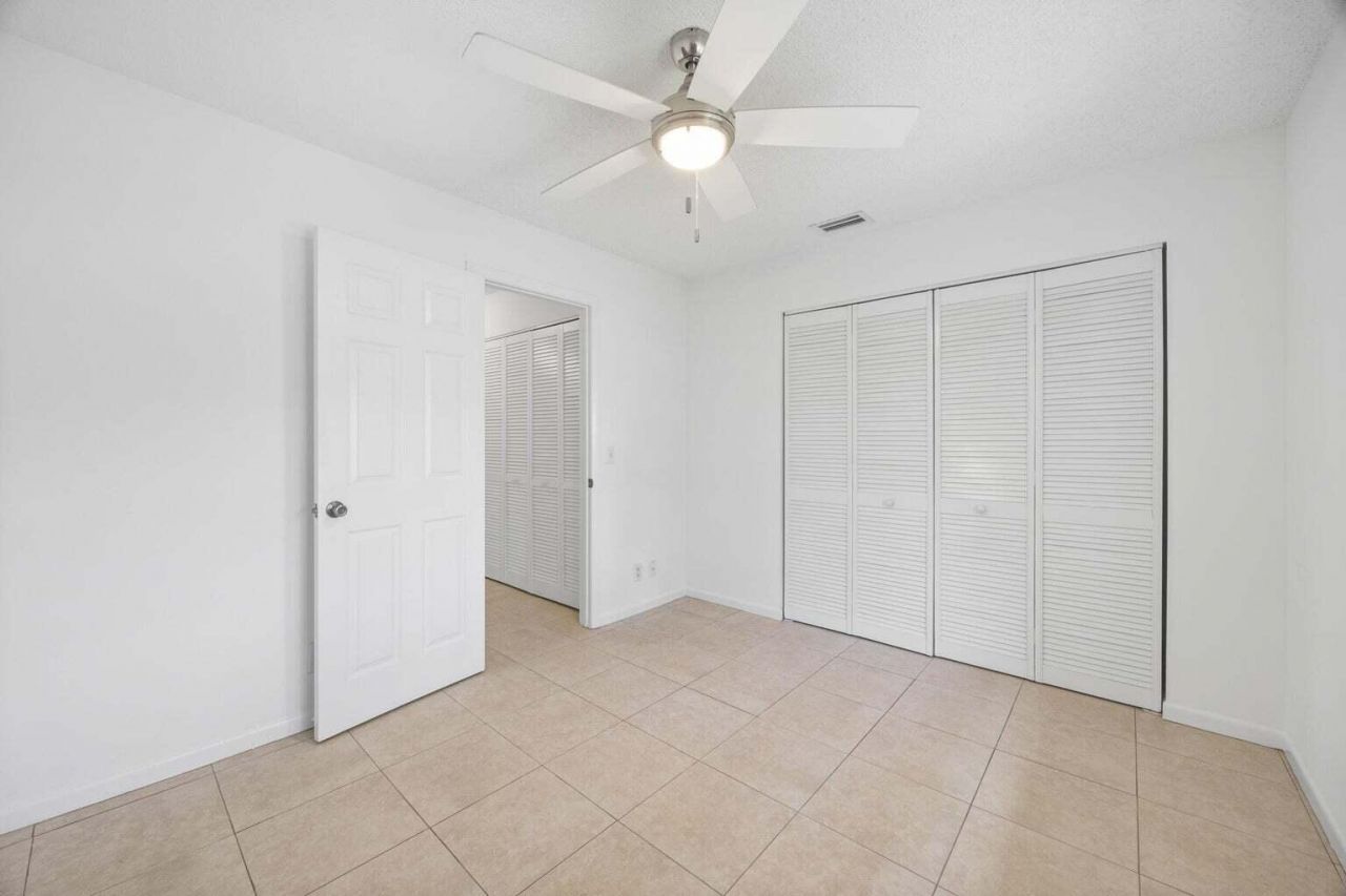 406 N Cypress Drive, Unit 2, Tequesta, FL 33469 Photo