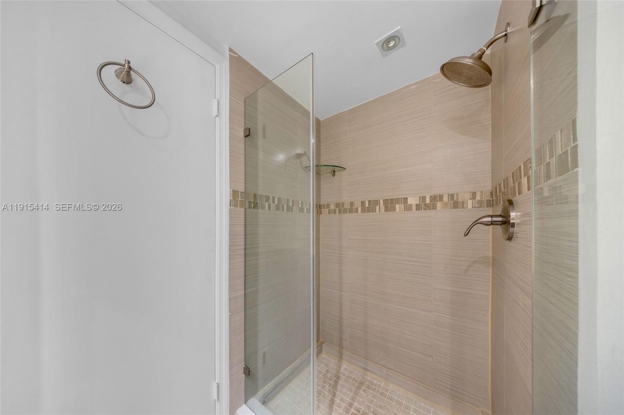 3610 Yacht Club Dr, Unit 1409, Aventura, FL 33180 Photo