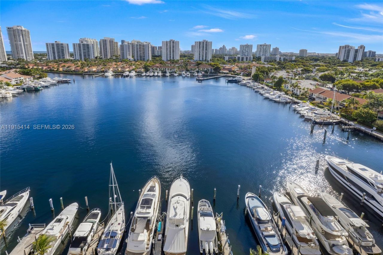 3610 Yacht Club Dr, Unit 1409, Aventura, FL 33180 Photo