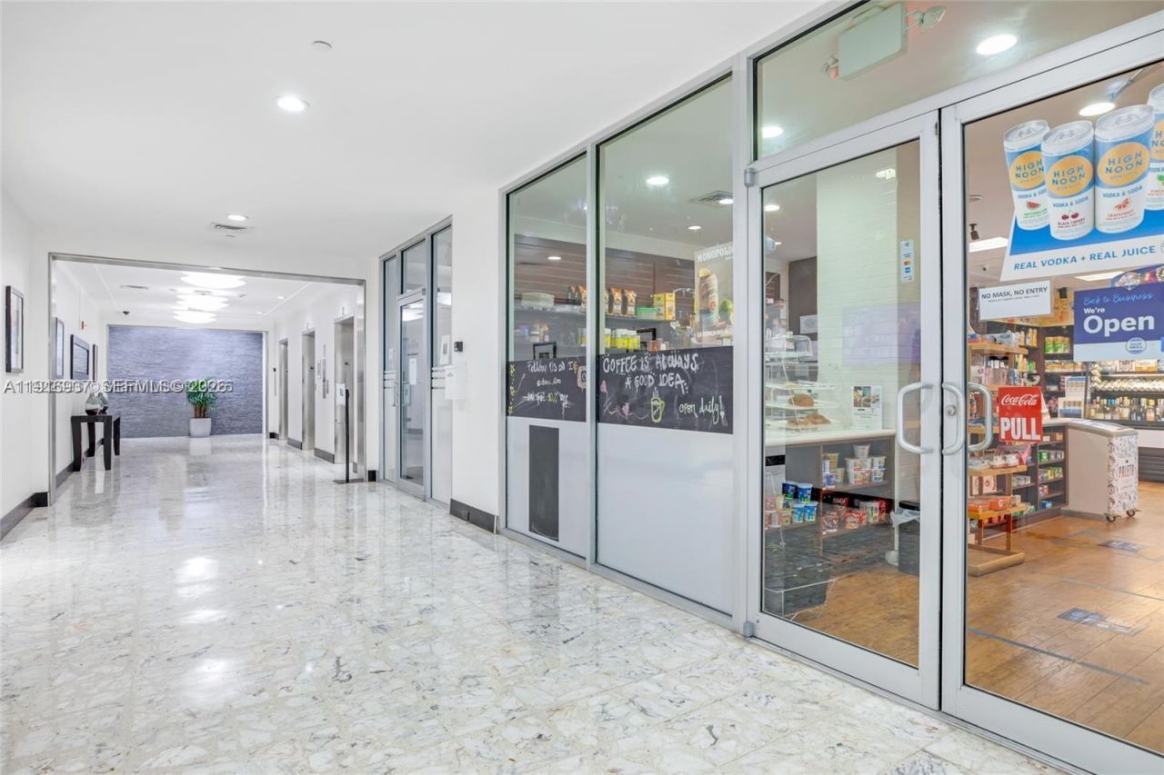 1200 West Ave, Unit 316, Miami Beach, FL 33139 Photo