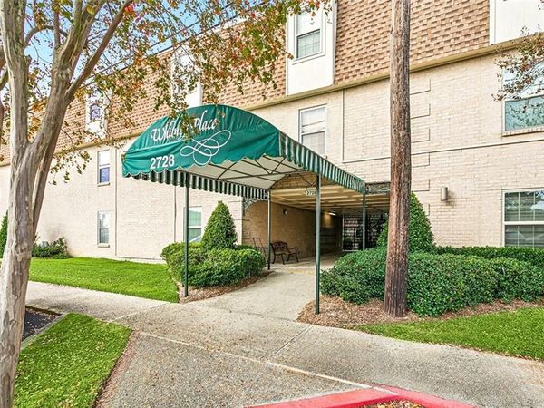 2728 WHITNEY Place, Unit 221, Metairie, LA 70002