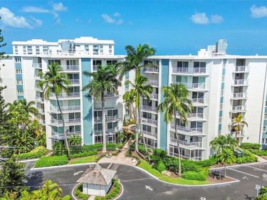 1300 GULF SHORE BOULEVARD N, Unit 700, NAPLES, FL 34102