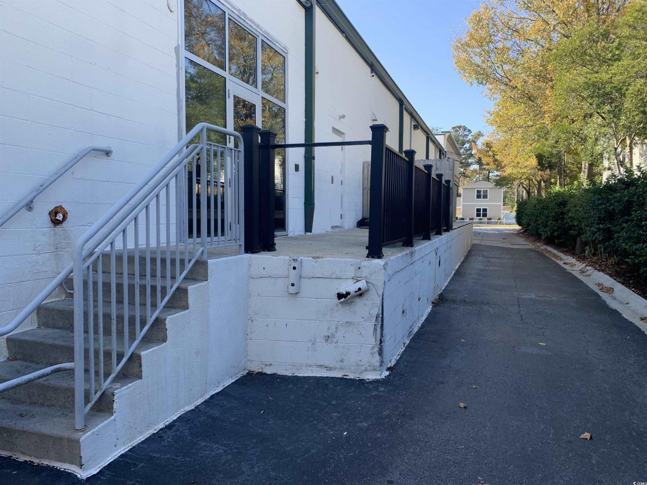 2903 N Kings Highway Photo 14