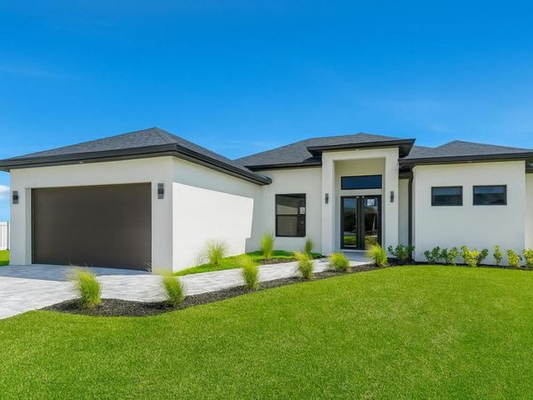 1229 NW 37th Place, Cape Coral, FL 33993