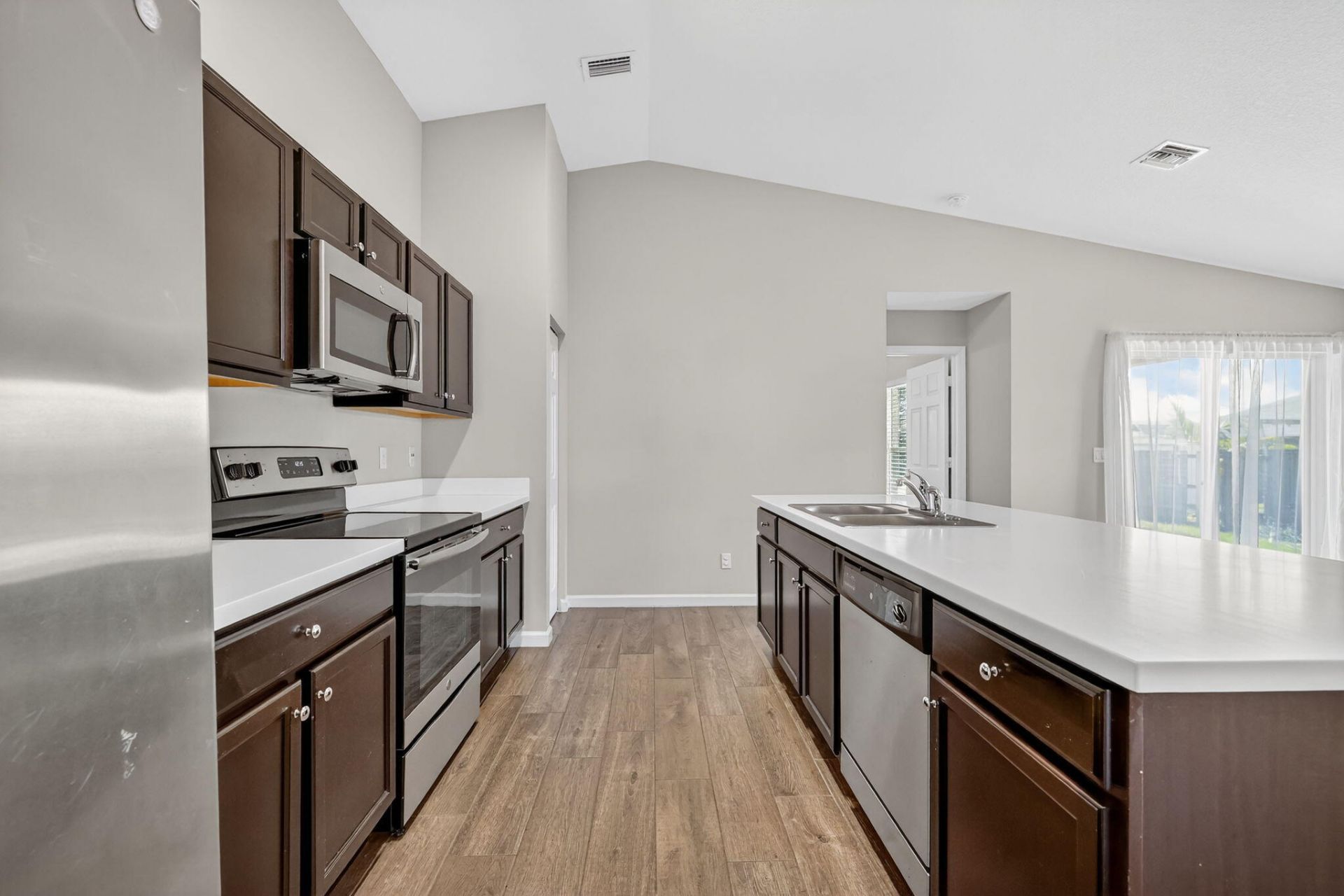 418 SW Fields Avenue, Port Saint Lucie, FL 34953 Photo