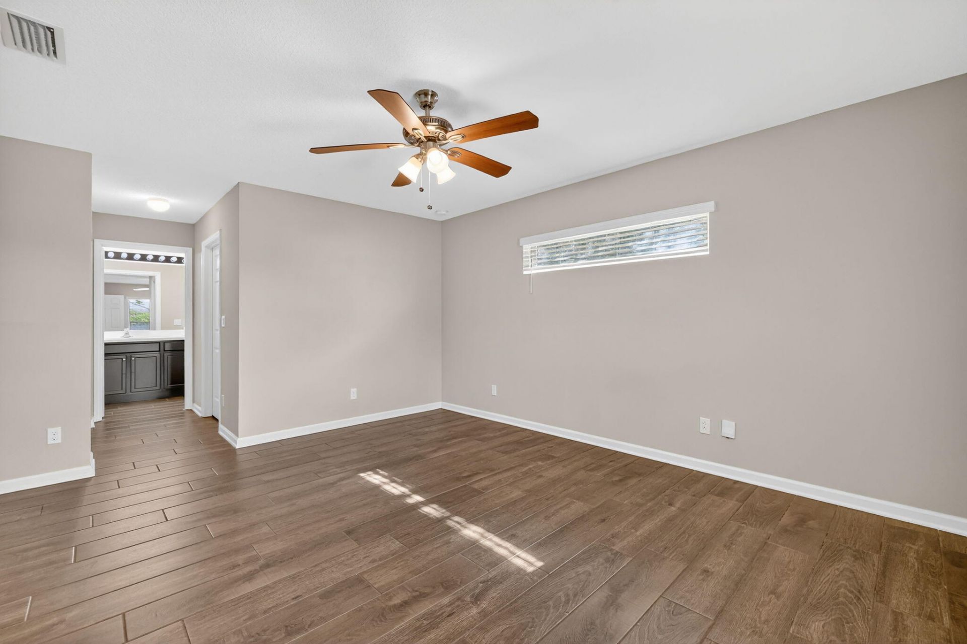 418 SW Fields Avenue, Port Saint Lucie, FL 34953 Photo