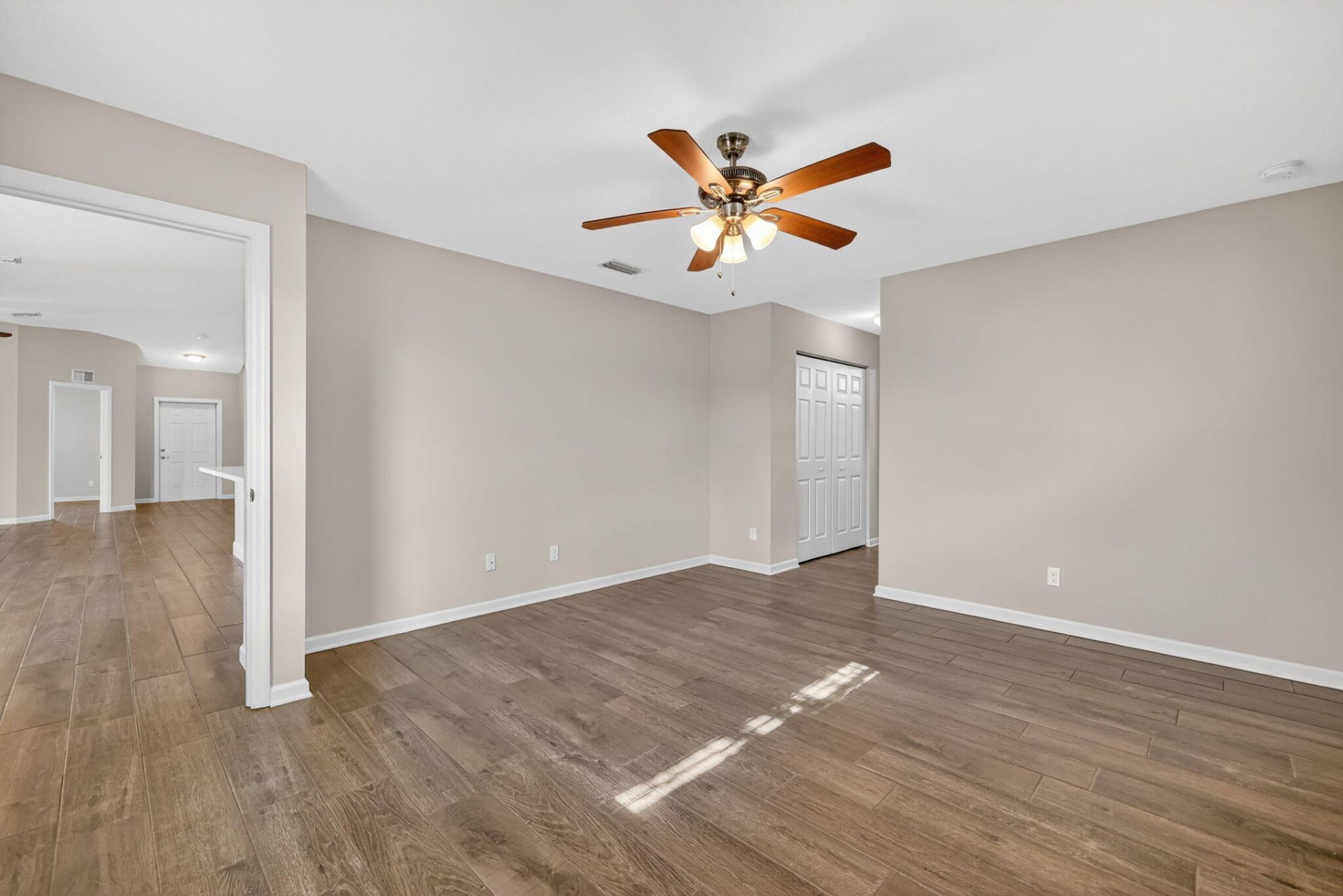 418 SW Fields Avenue, Port Saint Lucie, FL 34953 Photo