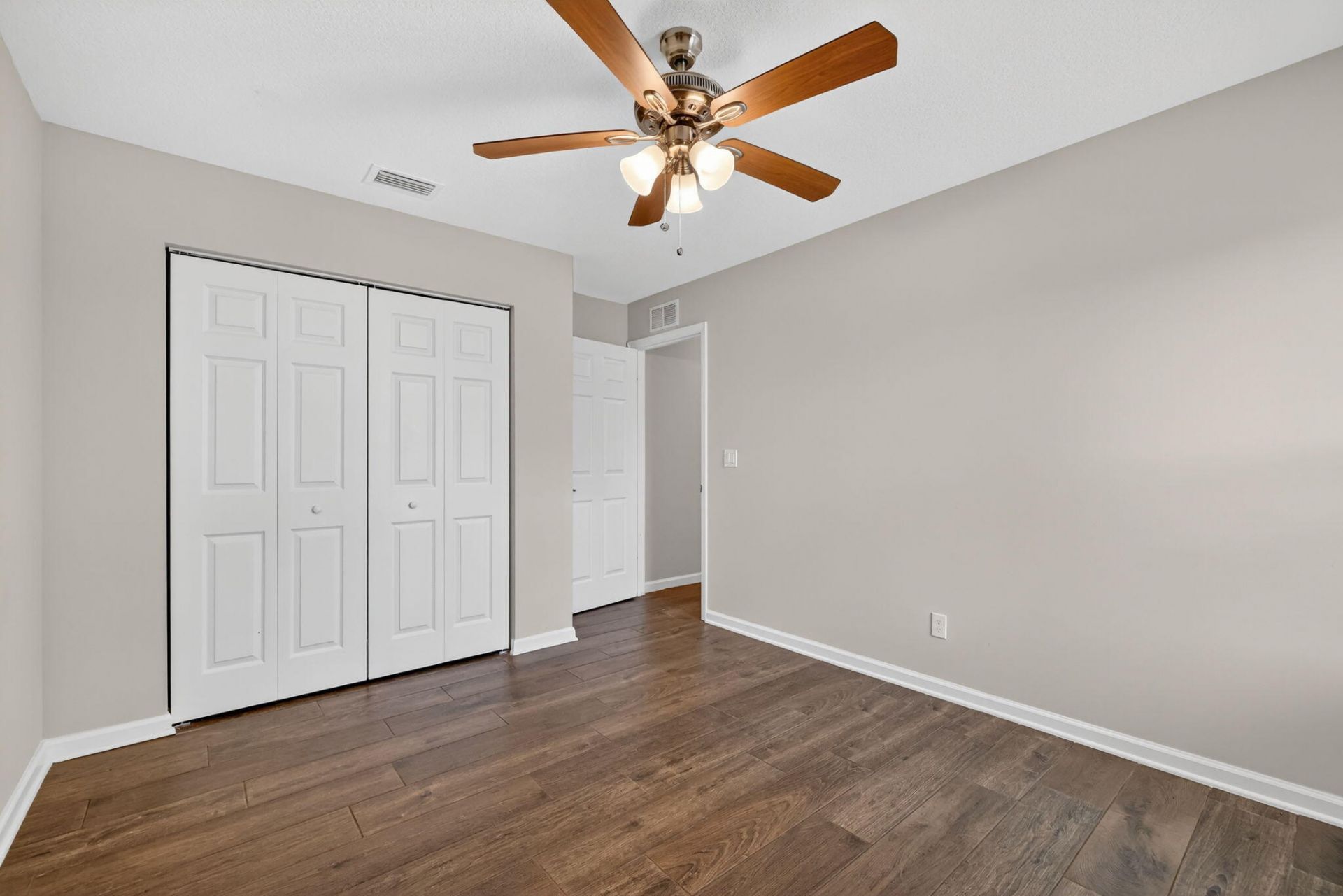 418 SW Fields Avenue, Port Saint Lucie, FL 34953 Photo