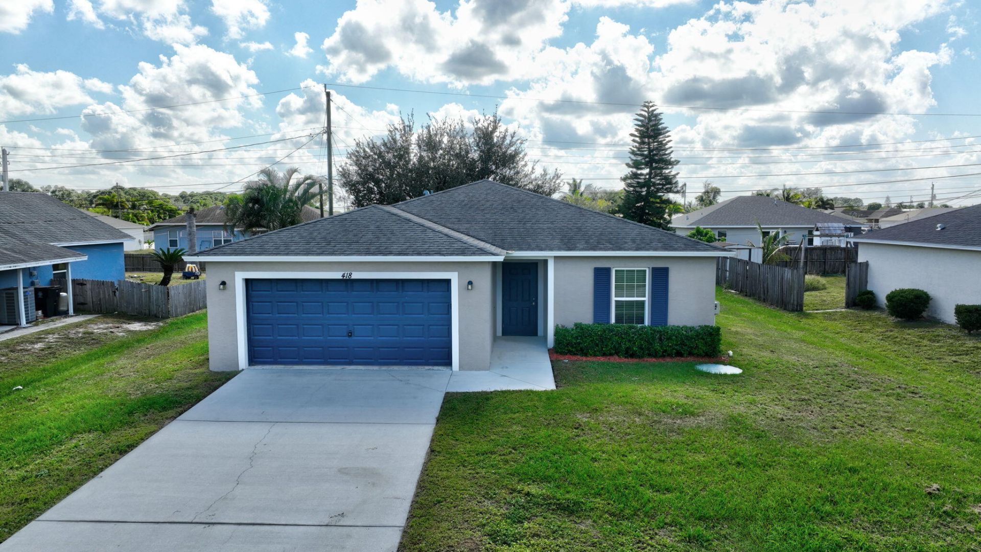 418 SW Fields Avenue, Port Saint Lucie, FL 34953 Photo
