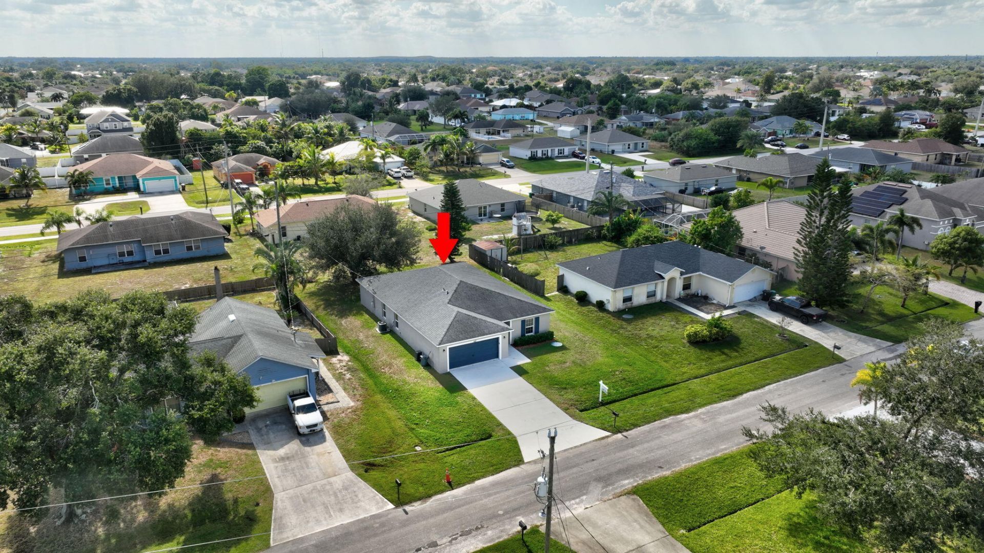 418 SW Fields Avenue, Port Saint Lucie, FL 34953 Photo