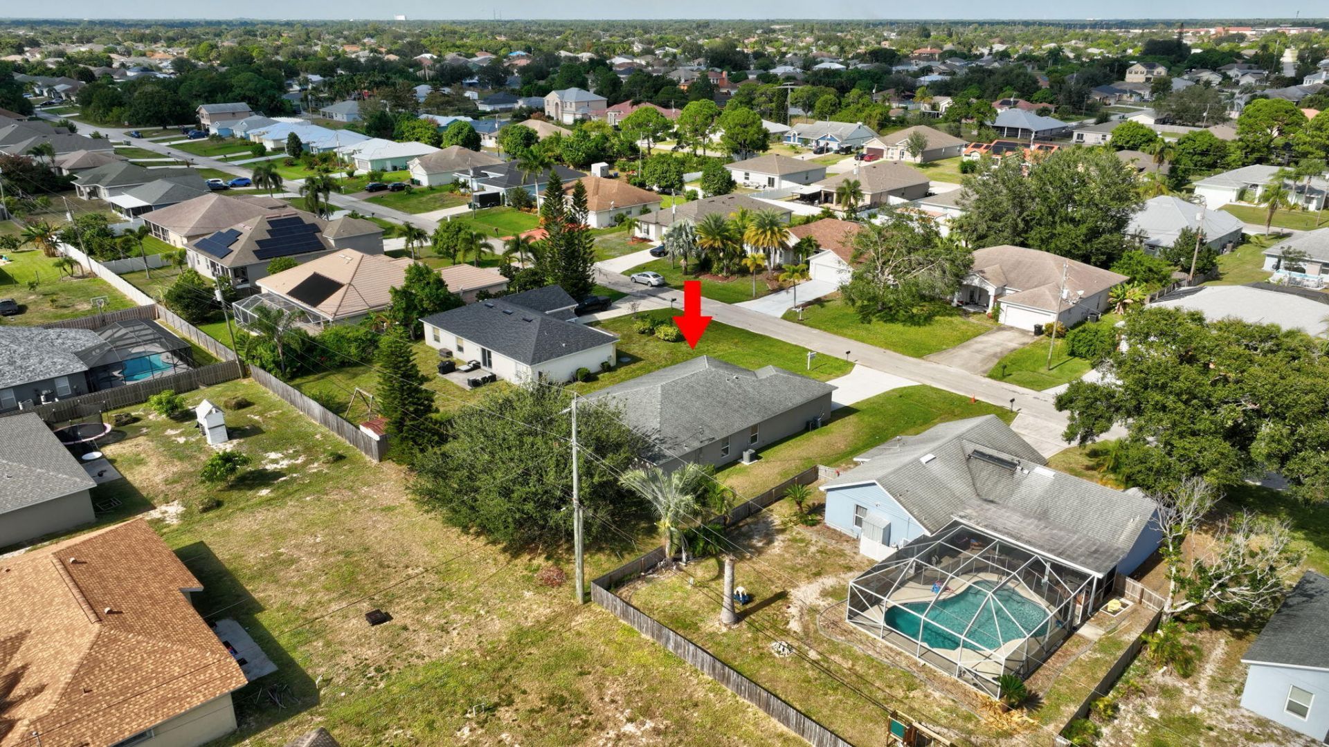 418 SW Fields Avenue, Port Saint Lucie, FL 34953 Photo