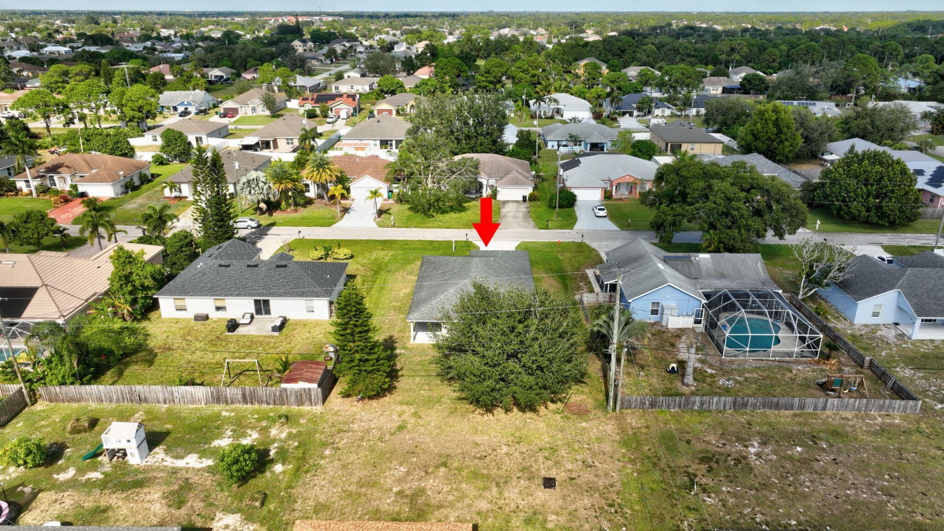 418 SW Fields Avenue, Port Saint Lucie, FL 34953 Photo