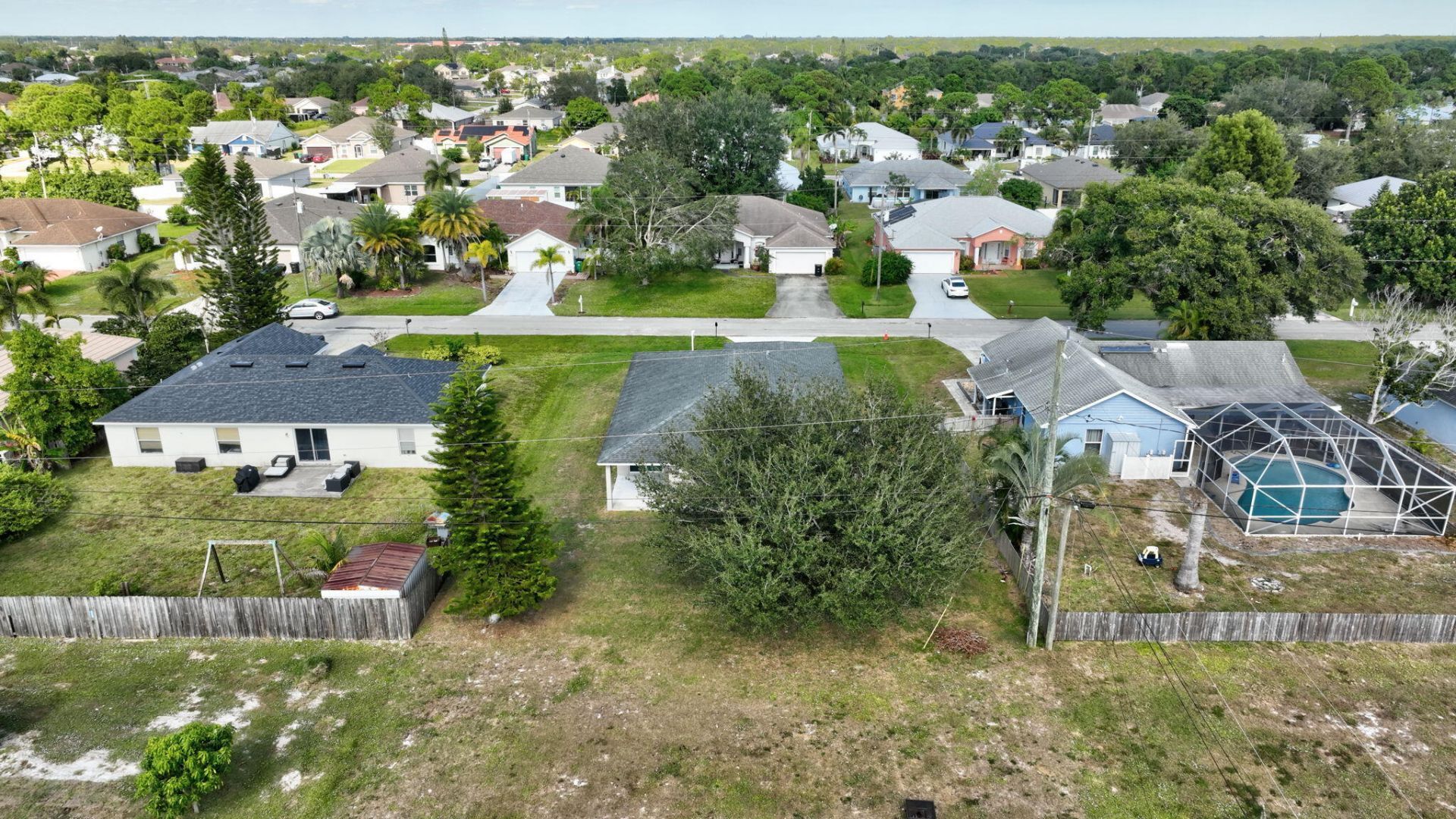 418 SW Fields Avenue, Port Saint Lucie, FL 34953 Photo