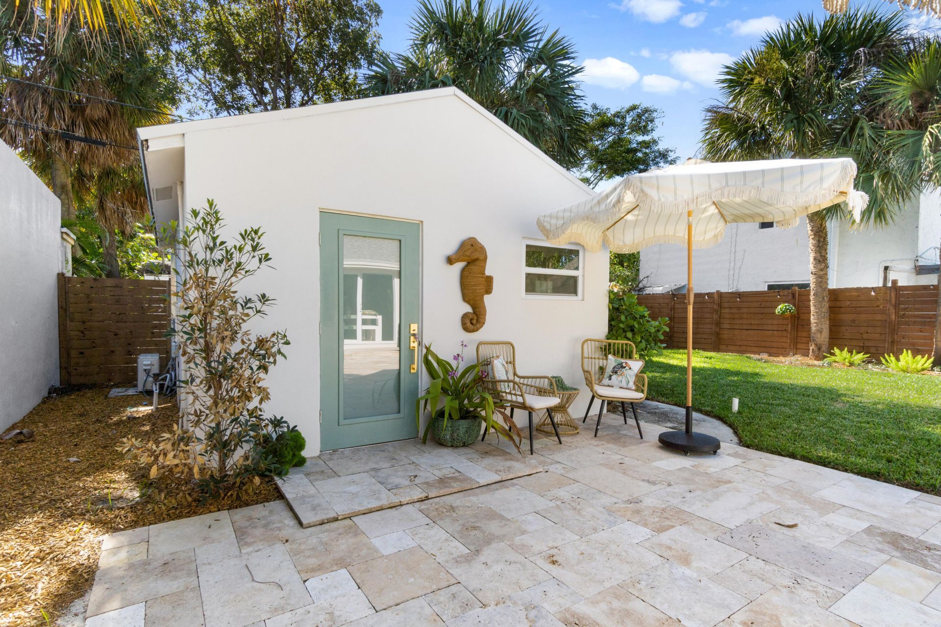 512 49th Street, West Palm Beach, FL 33407 Photo