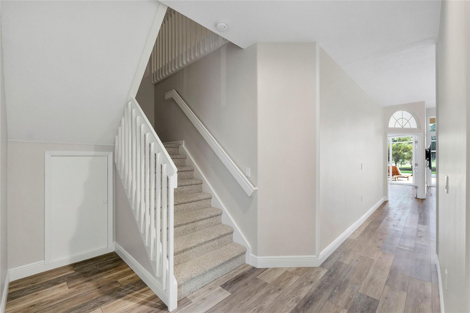 576 W Palm Aire Drive, Pompano Beach, FL 33069 Photo