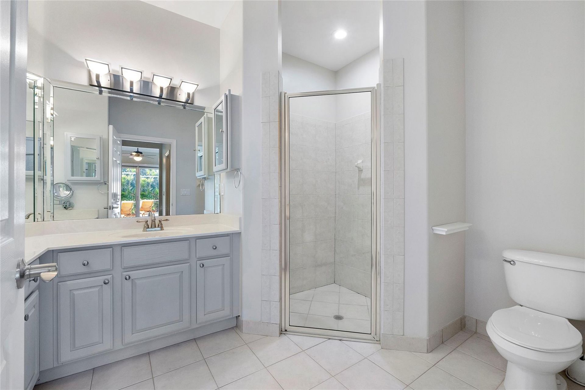 576 W Palm Aire Drive, Pompano Beach, FL 33069 Photo