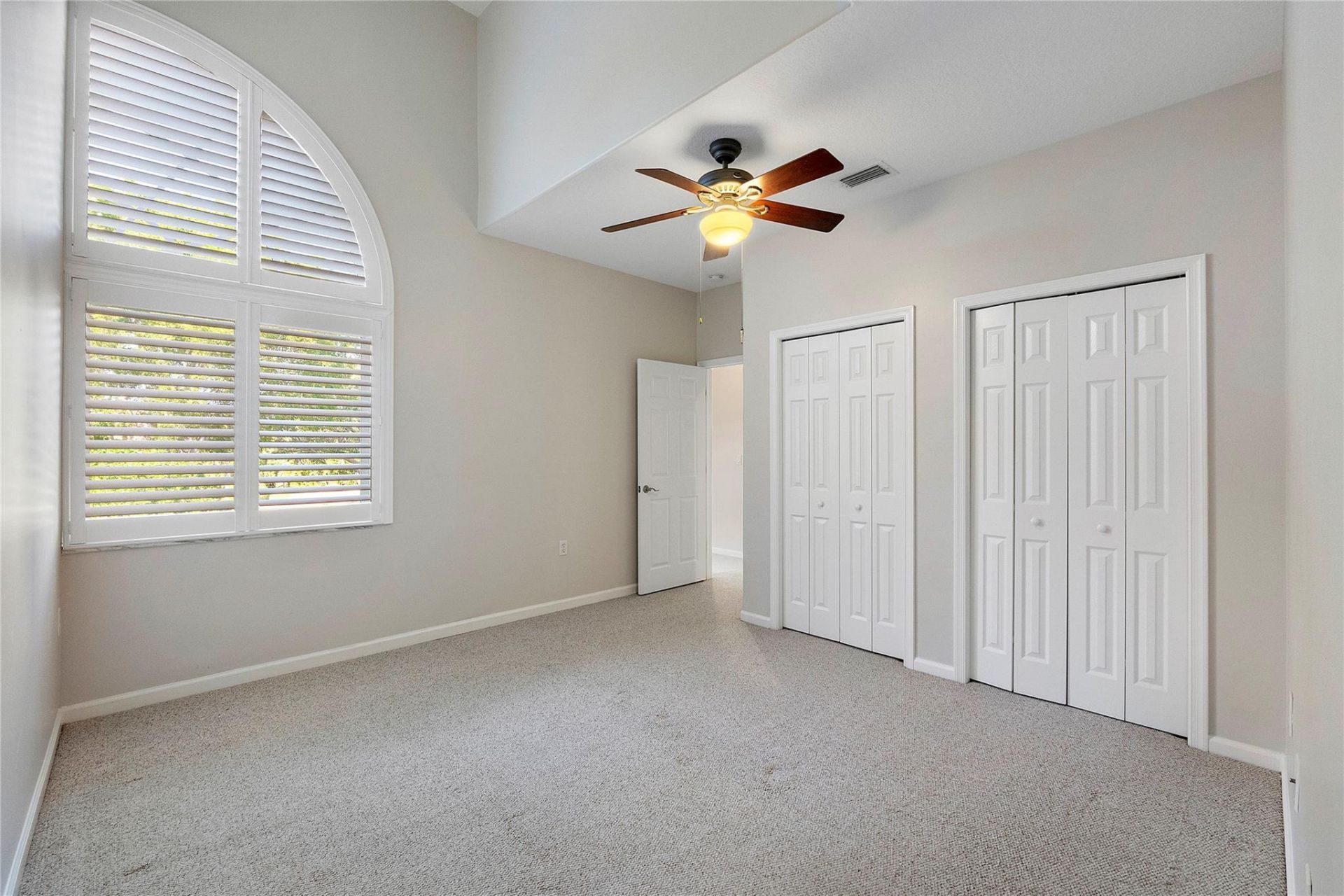 576 W Palm Aire Drive, Pompano Beach, FL 33069 Photo