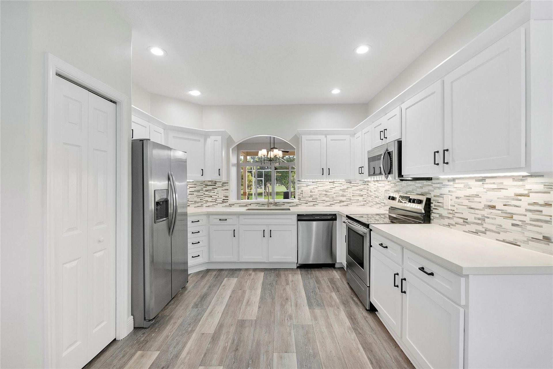 576 W Palm Aire Drive, Pompano Beach, FL 33069 Photo