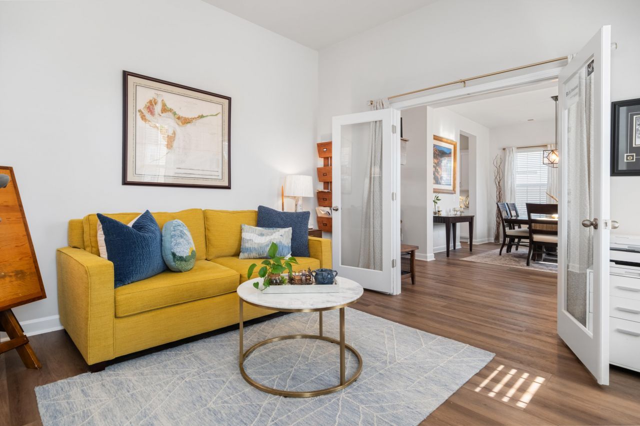 716 Blueway Avenue Photo 11