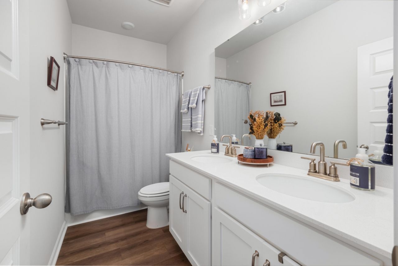 716 Blueway Avenue Photo 41